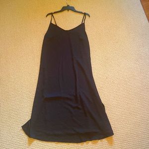 Plain black dress XL